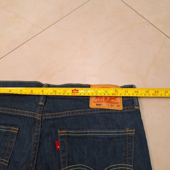 Levi Strauss & Co Jeans - Picture 10 of 10